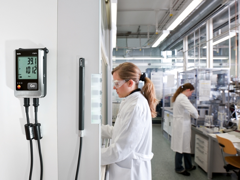 The testo 176 ensures your laboratory's environment is as it should be.