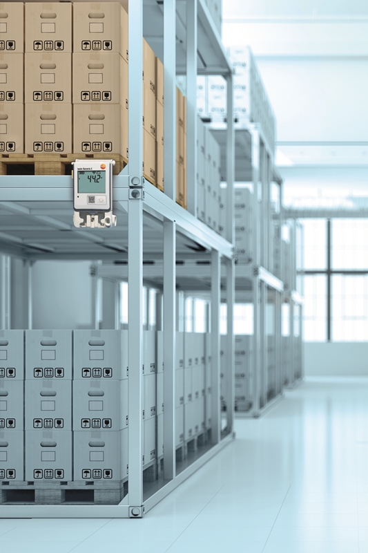 Testo's Saveris range ensures pharmaceutical goods are stored safely. 