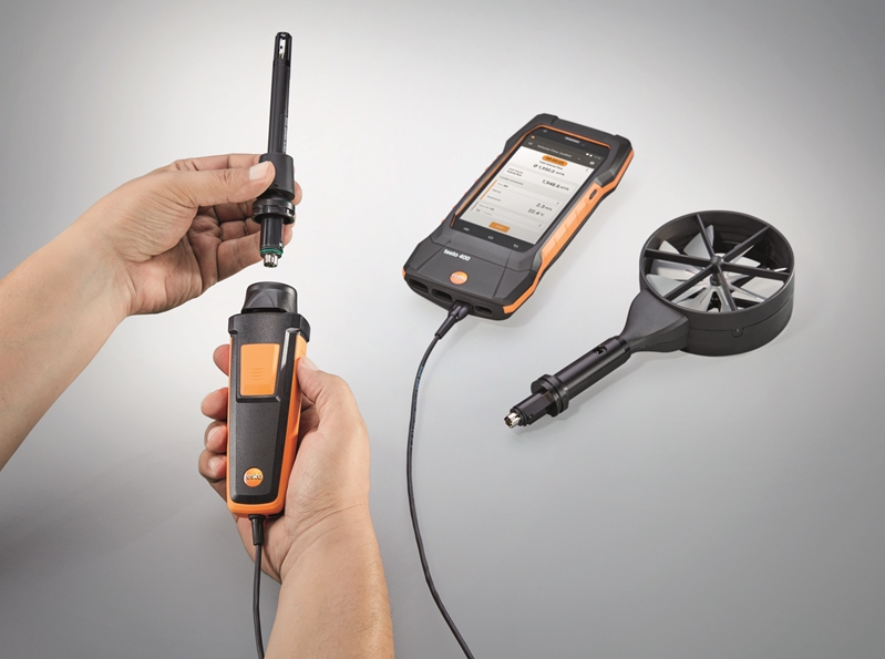 Testo 400 instrument